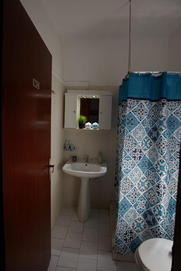 Appartement Dionisos Roses à Paralia Dionisiou Extérieur photo